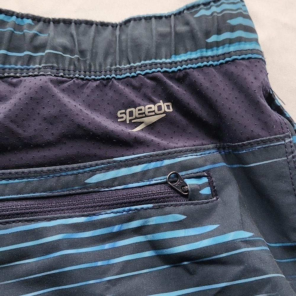 Speedo Swimming Trunks - Picture 5 of 6